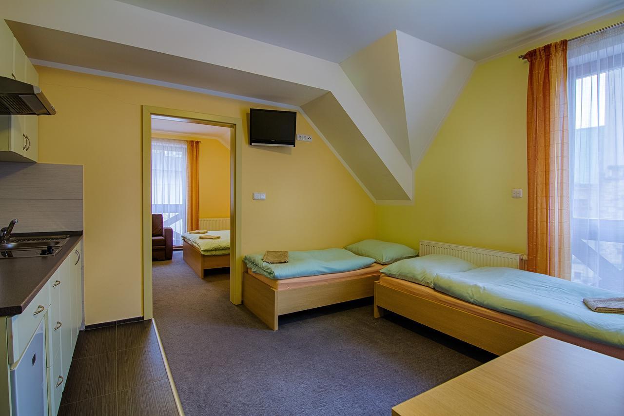 Apartmány Sport with Garage Rokytnice nad Jizerou Exterior foto