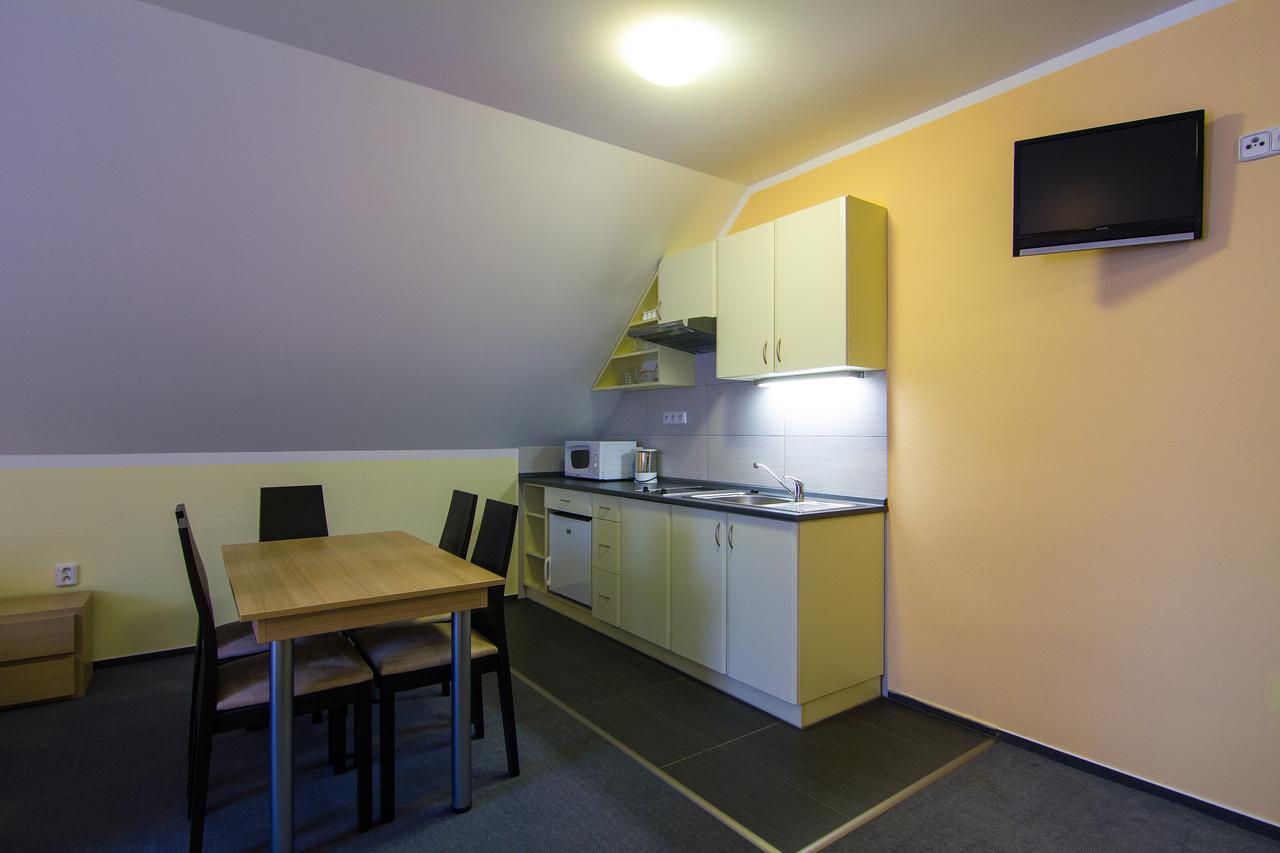 Apartmány Sport with Garage Rokytnice nad Jizerou Exterior foto